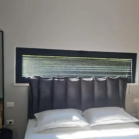 Appartement Rosemarine Durrës