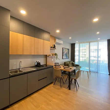 Rosemarine Apartman *